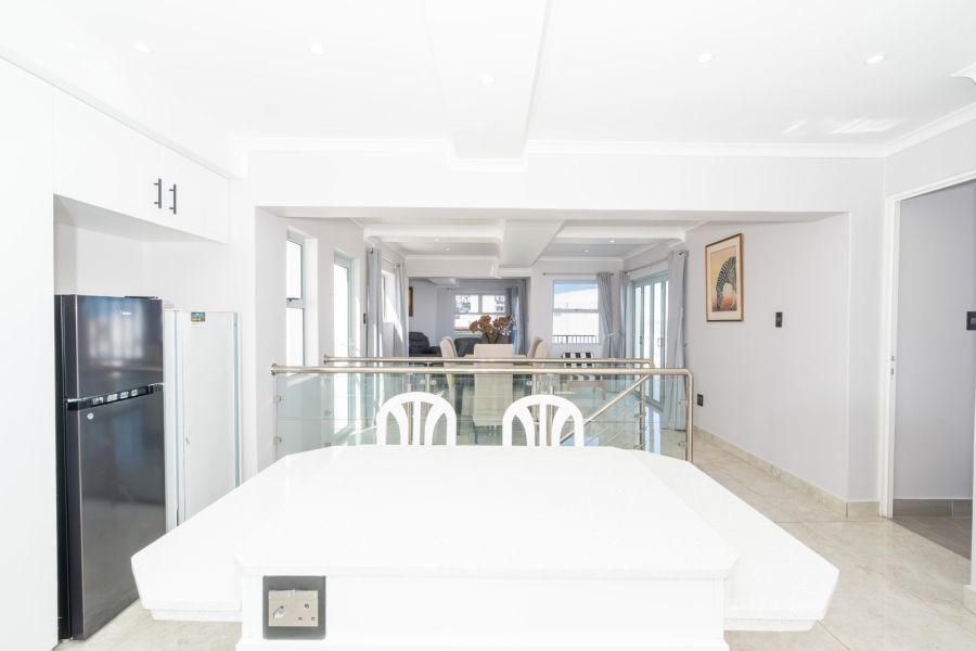 3 Bedroom Property for Sale in Paradise Beach Western Cape